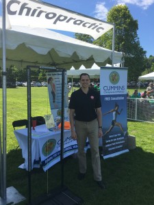 Dr. Bob Cummins volunteered at the annual Walk to Cure Arthritis by performing complimentary posture and spinal screenings at the Renton Cedar River Park over the weekend.  