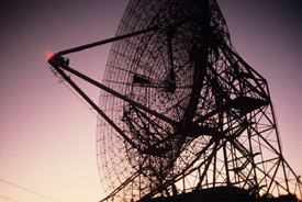 Satellite detecting faint signals
